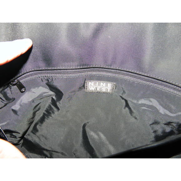 Nine West Black Purse - Picture 4 of 7
